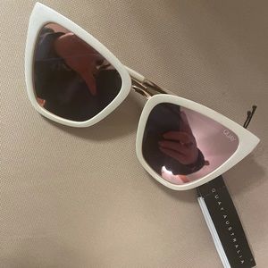 COPY - QUAY rose gold cat eye sunglasses